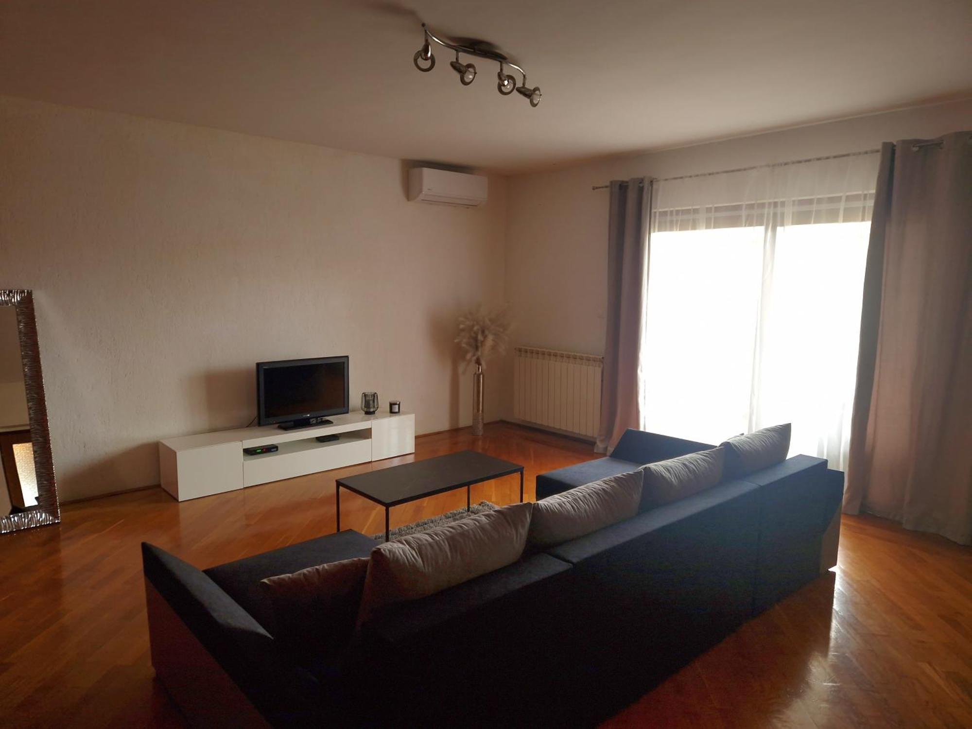 Petric Apartment *